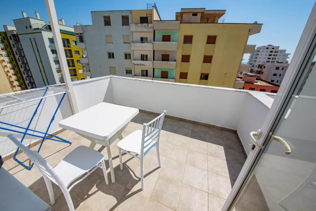 Miki 11 - STD DBL 6.jpg